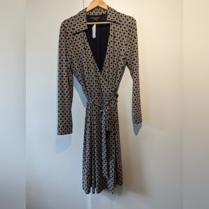 Elegant Black and White Patterned Wrap Dress